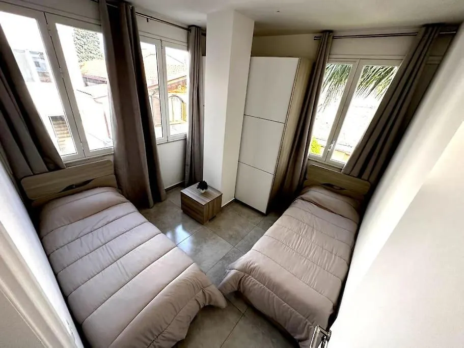 Sicilian Retreat - Mondello Gorgeous Apartment Palermo Italy