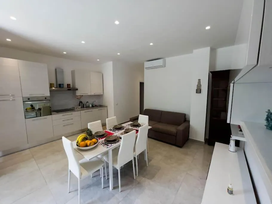 Sicilian Retreat - Mondello Gorgeous Apartment Palermo